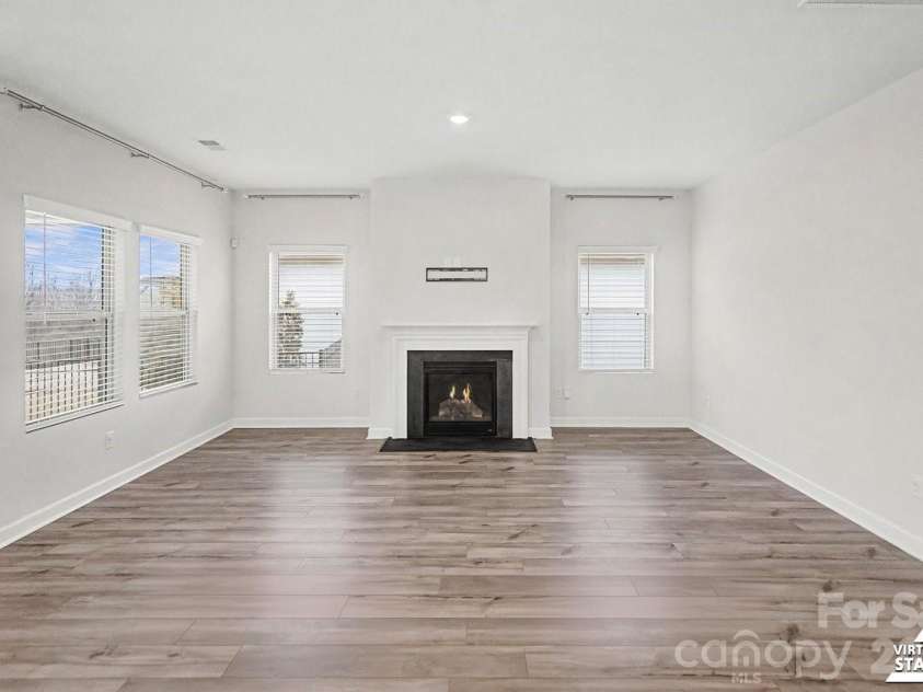 7120 American Elm Road, Charlotte, NC 28215.  MLS# CAR4351345, YatesRealty ID 4679. 