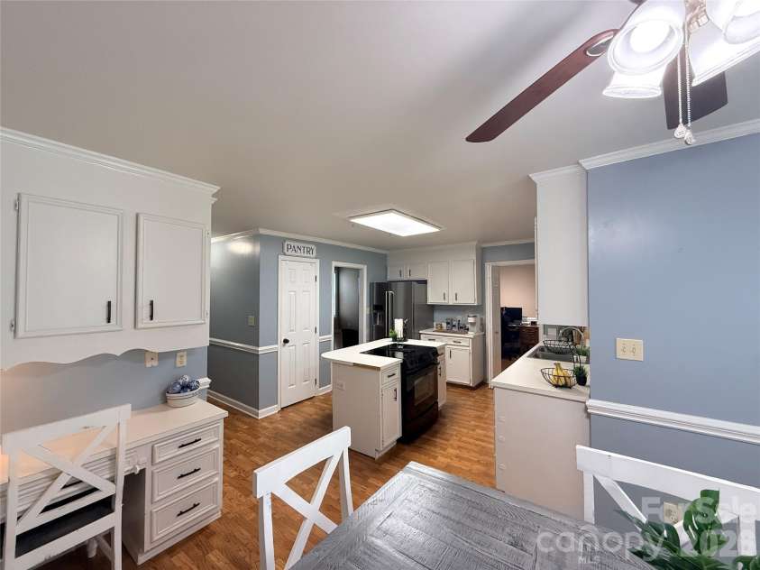 106 Webbed Foot Road, Mooresville, NC 28117.  MLS# CAR4416003, YatesRealty ID 46790. 