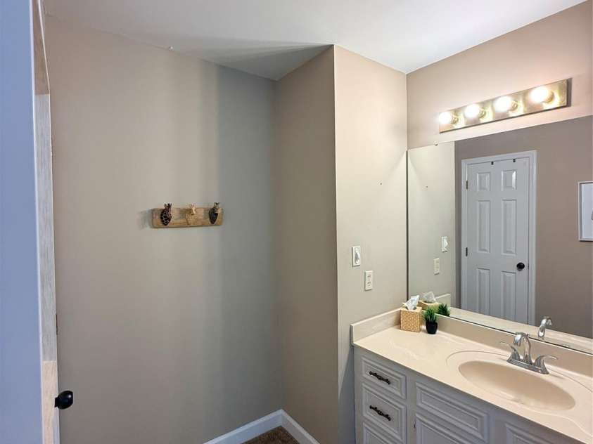 106 Webbed Foot Road, Mooresville, NC 28117.  MLS# CAR4416003, YatesRealty ID 46790. 