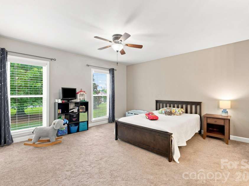 106 Webbed Foot Road, Mooresville, NC 28117.  MLS# CAR4416003, YatesRealty ID 46790. Generously Sized Secondary Bedroom