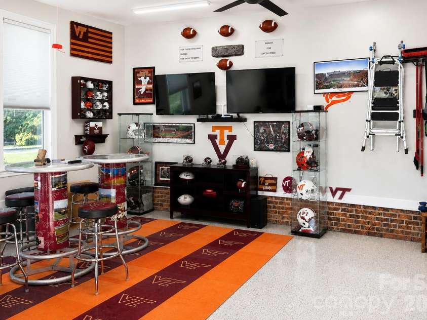 106 Webbed Foot Road, Mooresville, NC 28117.  MLS# CAR4416003, YatesRealty ID 46790. Heated & Cooled Garage / Hobby Space with Epoxy Floor, Mini-Split HVAC & 220V Electrical