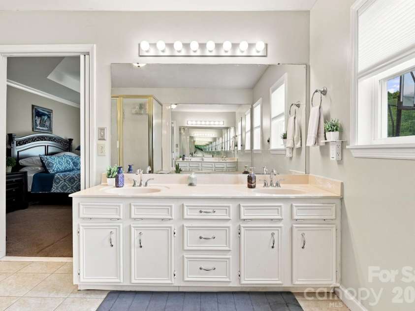 106 Webbed Foot Road, Mooresville, NC 28117.  MLS# CAR4416003, YatesRealty ID 46790. Primary Bath with Dual Vanity