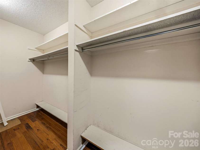 126 Surry Lane, Hendersonville, NC 28791.  MLS# CAR4388301, YatesRealty ID 46792. 