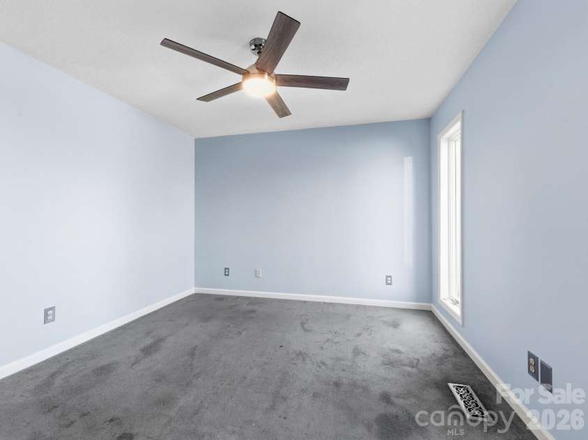 71 Pebble Creek Drive, Asheville, NC 28803.  MLS# CAR4349763, YatesRealty ID 46794. 