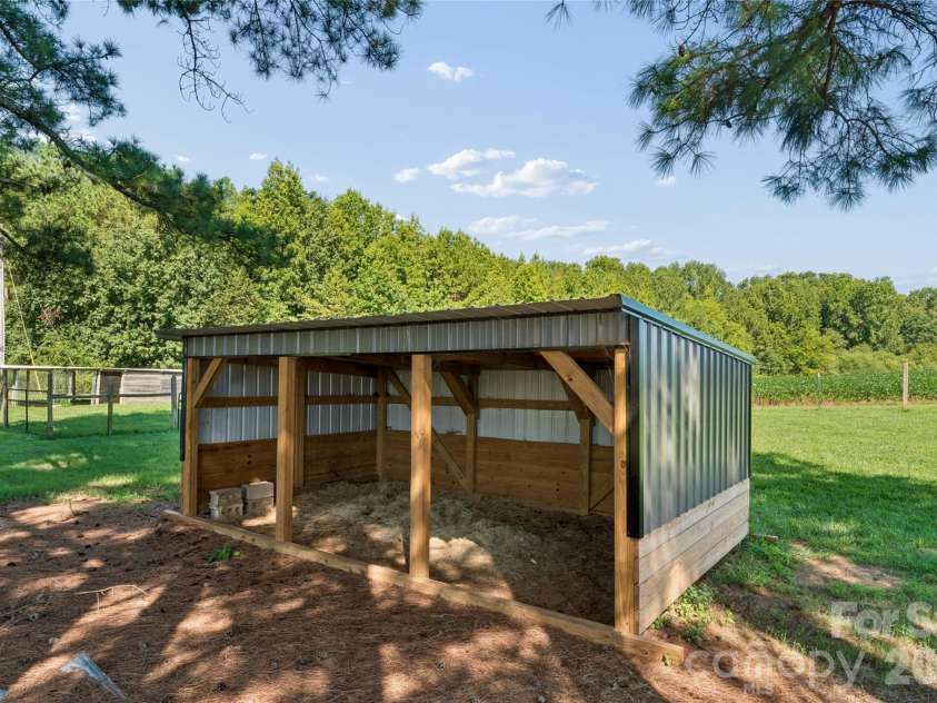 5507 State Line Road, Marshville, NC 28103.  MLS# CAR4414887, YatesRealty ID 46795. 