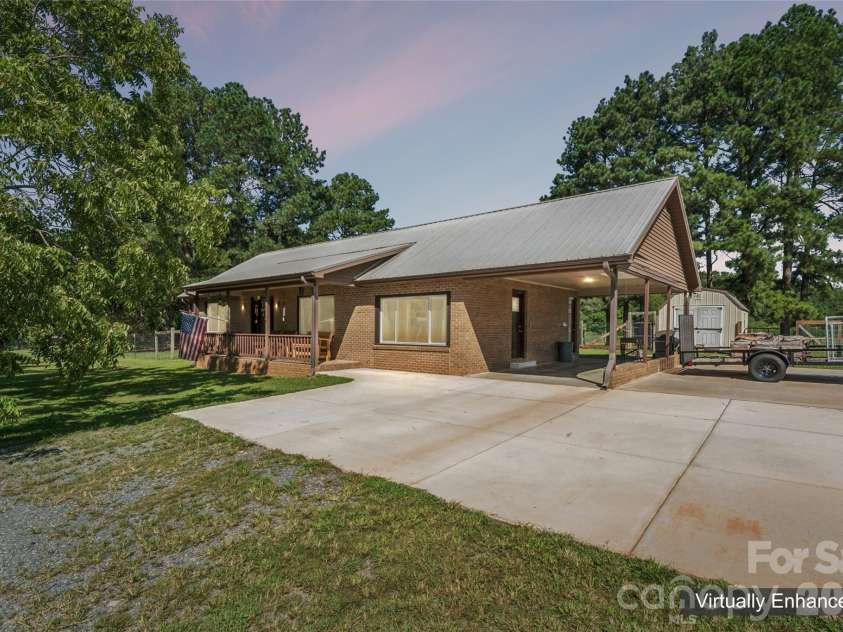 5507 State Line Road, Marshville, NC 28103.  MLS# CAR4414887, YatesRealty ID 46795. 