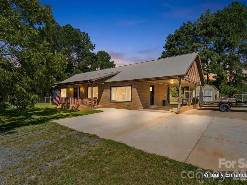 5507 State Line Road, Marshville, NC 28103.  MLS# CAR4414887, YatesRealty ID 46795. 