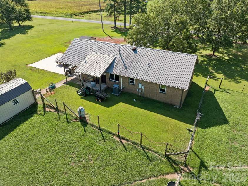 5507 State Line Road, Marshville, NC 28103.  MLS# CAR4414887, YatesRealty ID 46795. 