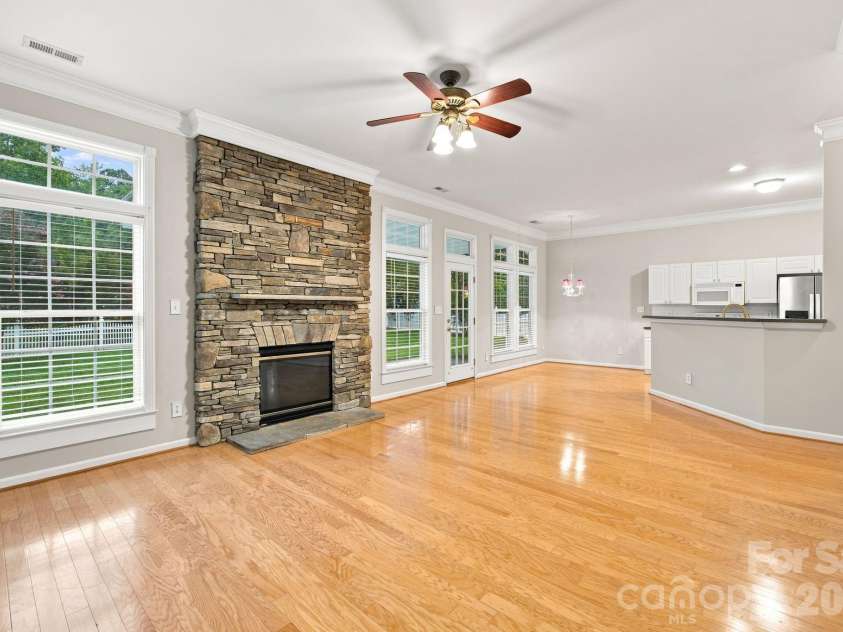 188 Gabriel Drive, Mooresville, NC 28115.  MLS# CAR4416137, YatesRealty ID 46796. 