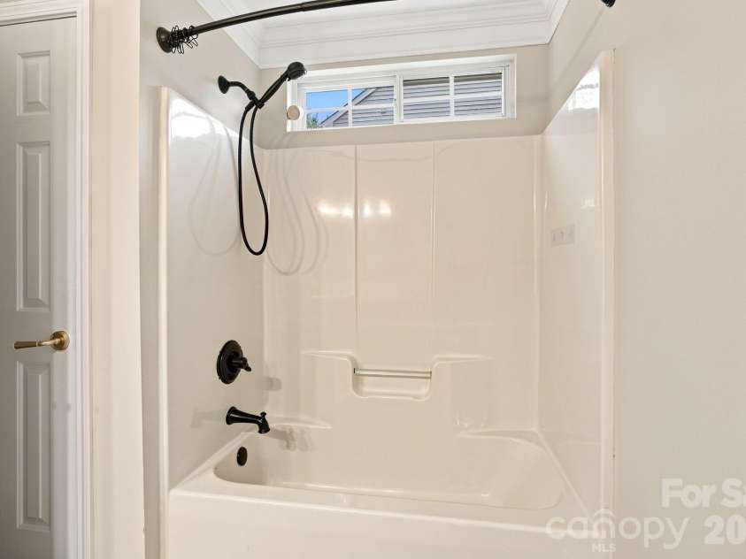 188 Gabriel Drive, Mooresville, NC 28115.  MLS# CAR4416137, YatesRealty ID 46796. 