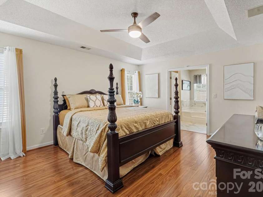 1523 Sweetgum Lane, Matthews, NC 28105.  MLS# CAR4416587, YatesRealty ID 46798. 