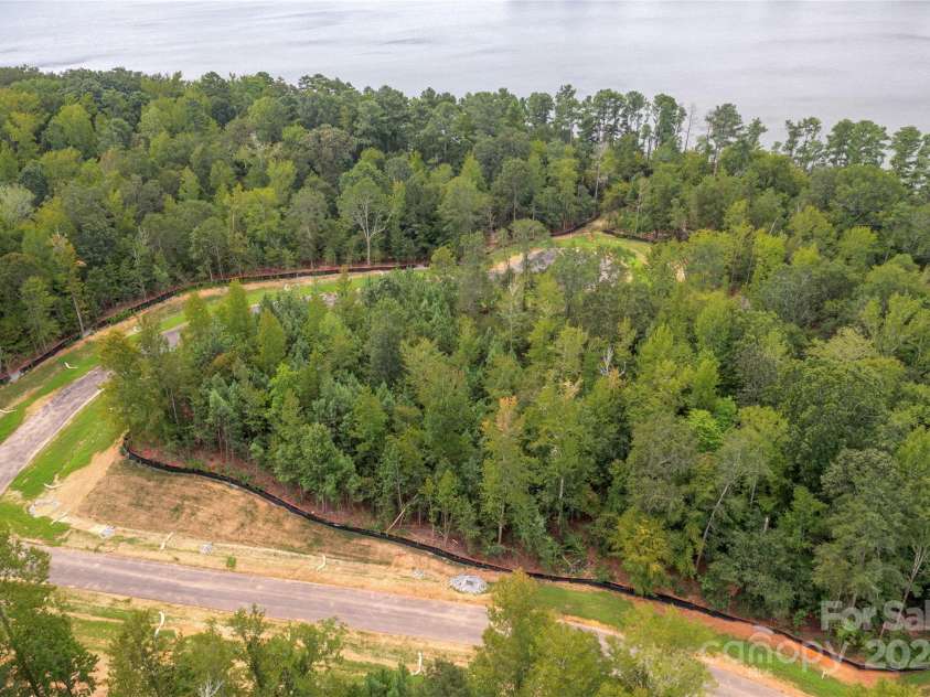 1007 Kingbird Lane, Clover, SC 29710.  MLS# CAR4192224, YatesRealty ID 468. 