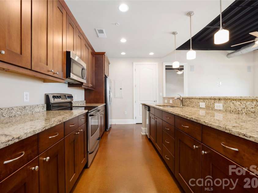 2338 Yadkin Avenue, Charlotte, NC 28205.  MLS# CAR4345033, YatesRealty ID 4680. 