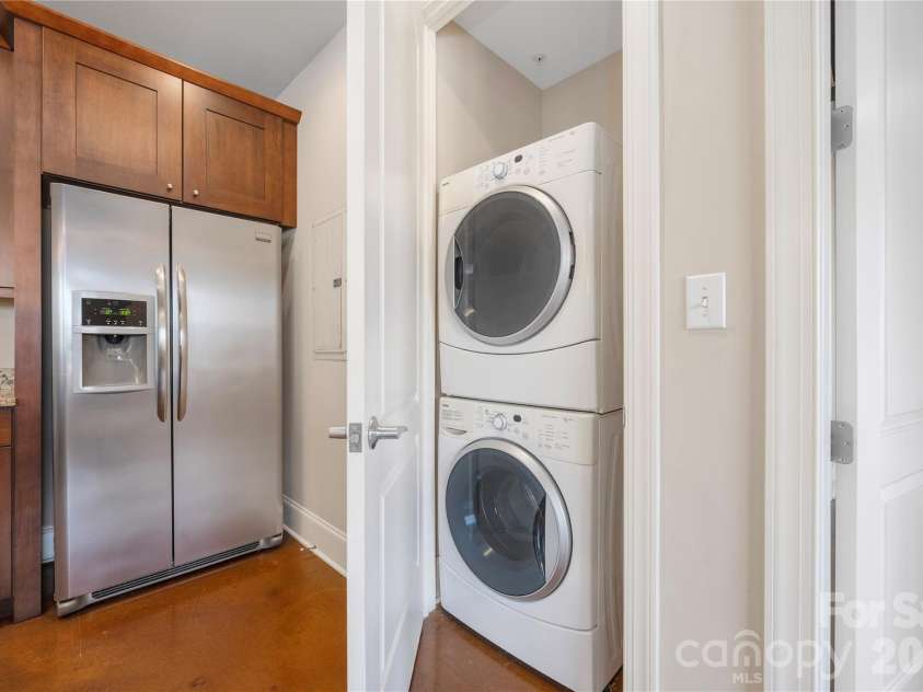 2338 Yadkin Avenue, Charlotte, NC 28205.  MLS# CAR4345033, YatesRealty ID 4680. 