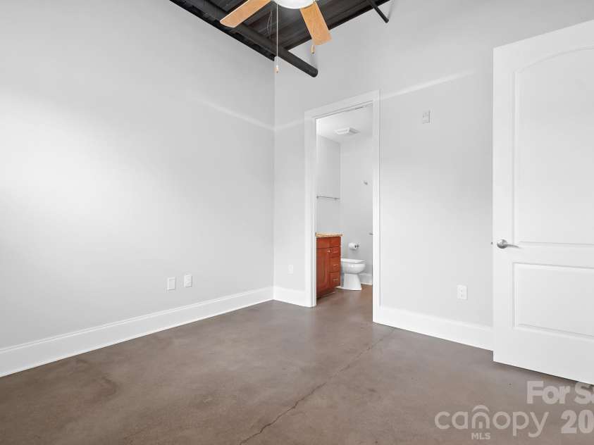 2338 Yadkin Avenue, Charlotte, NC 28205.  MLS# CAR4378127, YatesRealty ID 4680. 