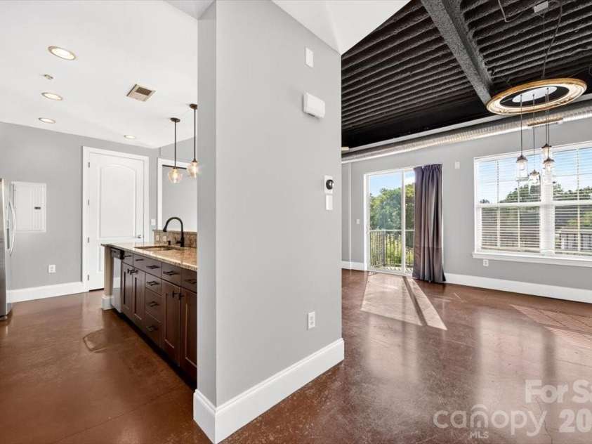 2338 Yadkin Avenue, Charlotte, NC 28205.  MLS# CAR4422594, YatesRealty ID 4680. 