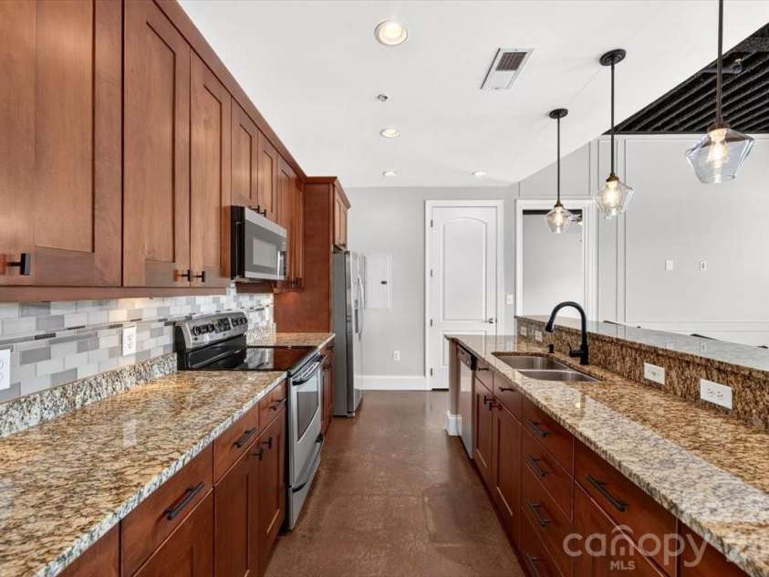 2338 Yadkin Avenue, Charlotte, NC 28205.  MLS# CAR4422594, YatesRealty ID 4680. 