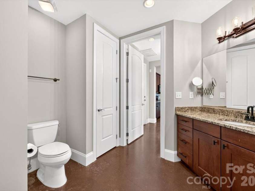 2338 Yadkin Avenue, Charlotte, NC 28205.  MLS# CAR4422594, YatesRealty ID 4680. 