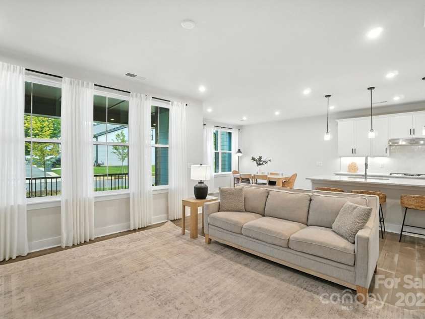 304 Ardmore Drive, Belmont, NC 28012.  MLS# CAR4286200, YatesRealty ID 4680. 