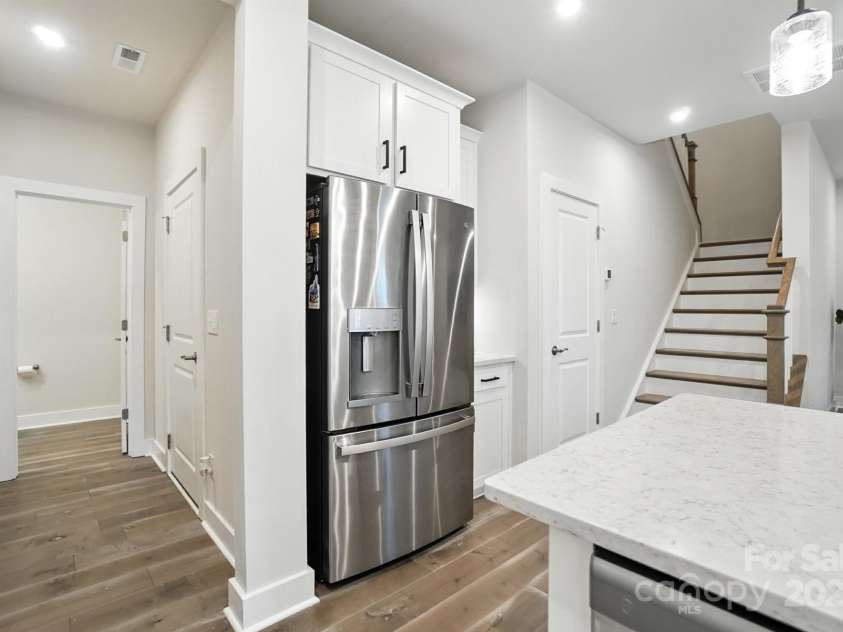 304 Ardmore Drive, Belmont, NC 28012.  MLS# CAR4286200, YatesRealty ID 4680. 