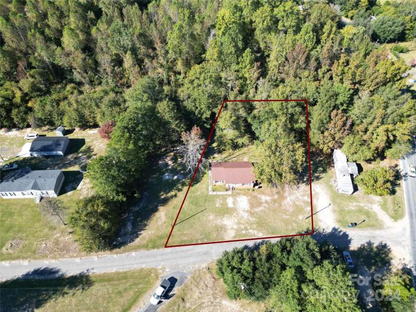 306 White Oak Street, Morven, NC 28119.  MLS# CAR4190726, YatesRealty ID 4680. 