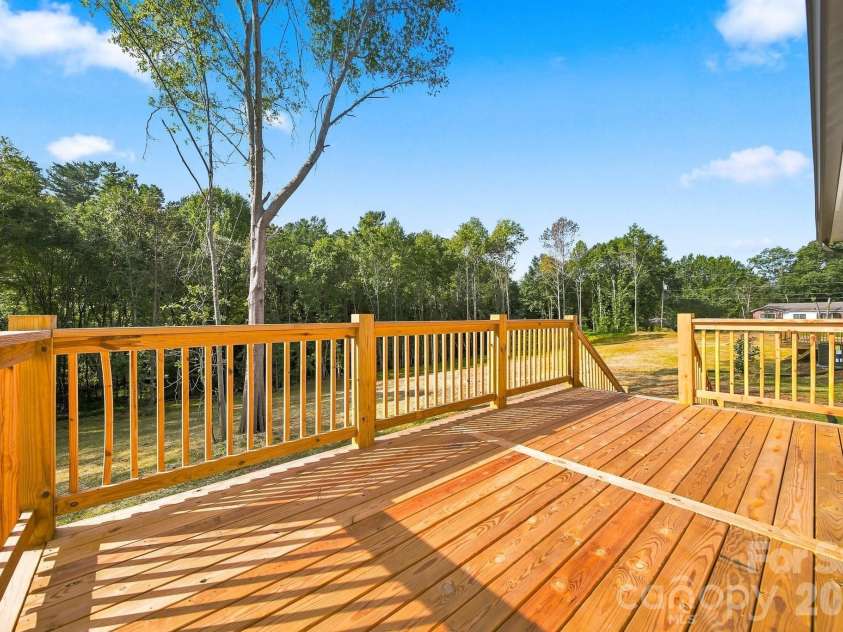 2949 Link Drive, Granite Falls, NC 28630.  MLS# CAR4413733, YatesRealty ID 46800. 