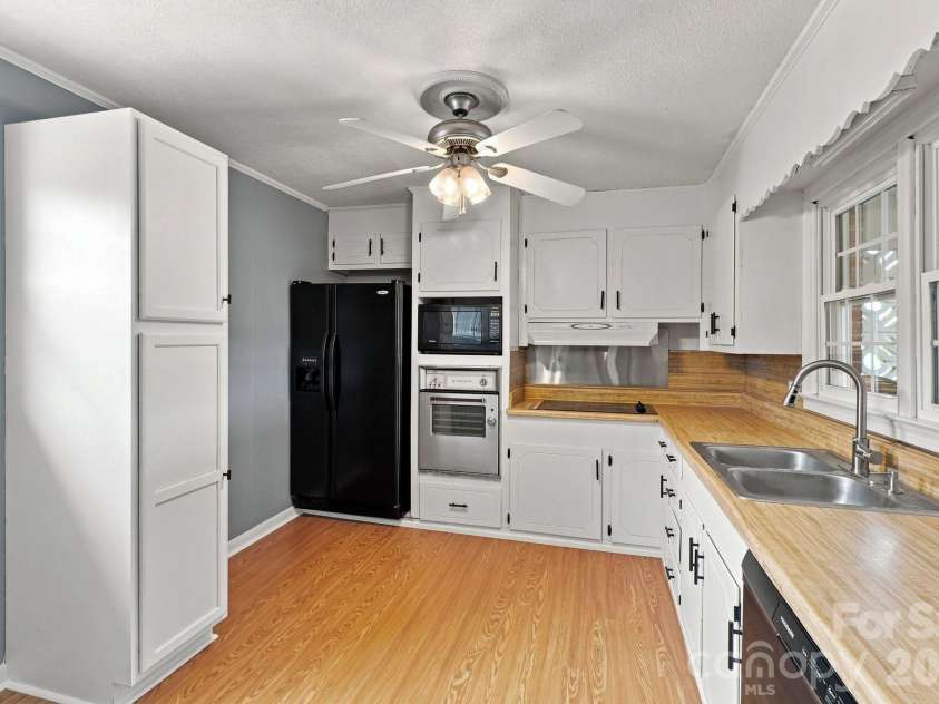 1664 Chase High Road, Forest City, NC 28043.  MLS# CAR4418365, YatesRealty ID 46801. 
