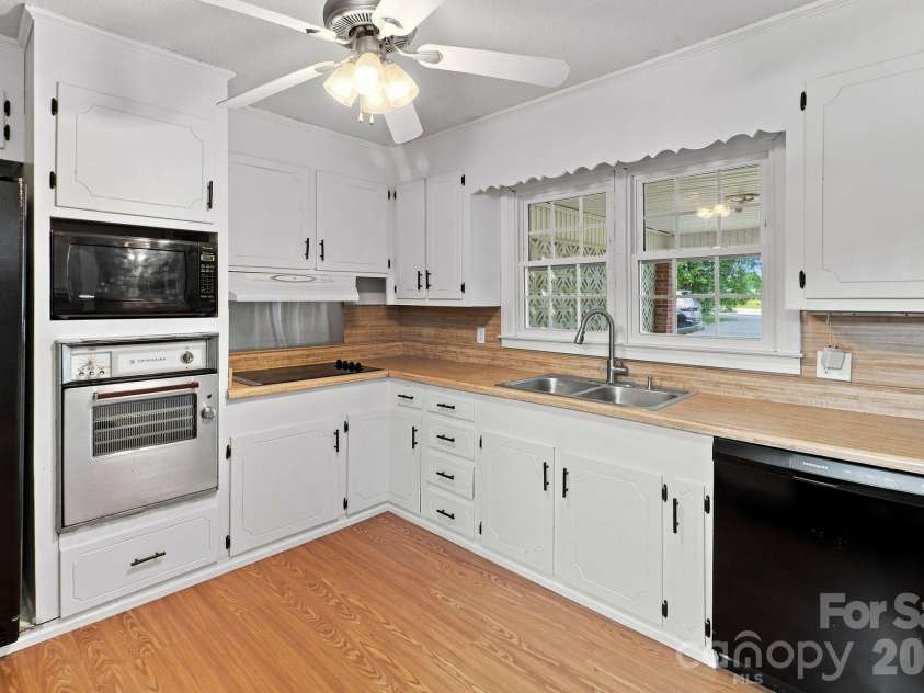 1664 Chase High Road, Forest City, NC 28043.  MLS# CAR4418365, YatesRealty ID 46801. 