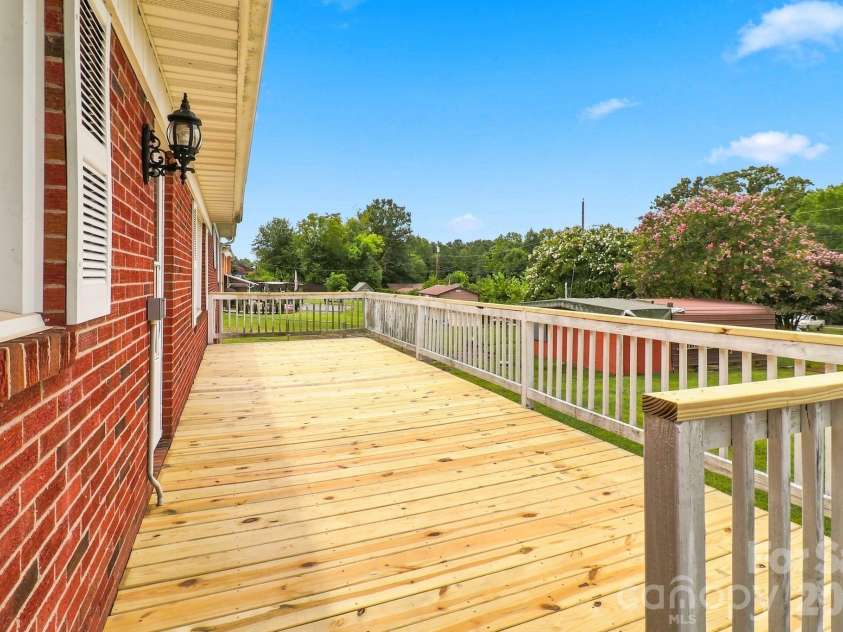 1664 Chase High Road, Forest City, NC 28043.  MLS# CAR4418365, YatesRealty ID 46801. 