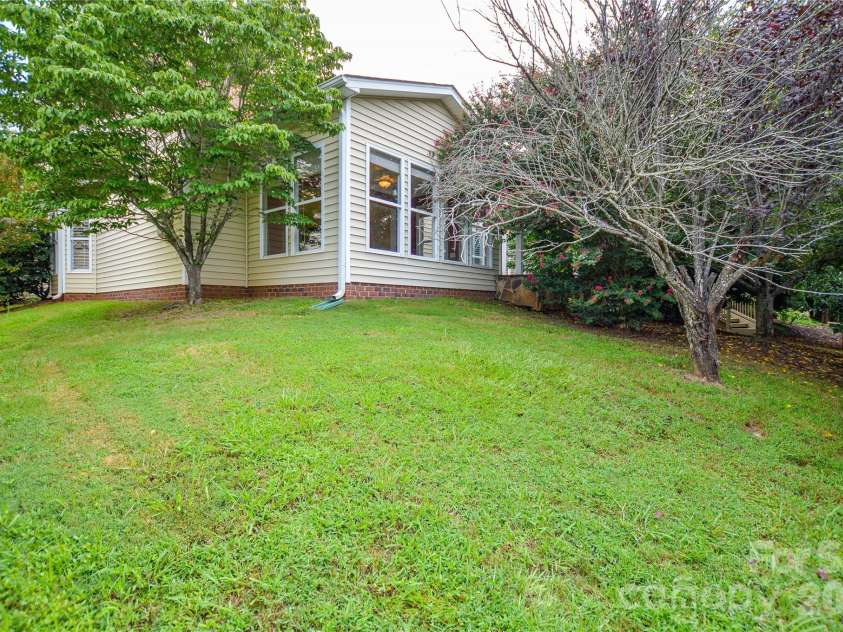2542 Mountain Laurel Avenue, Concord, NC 28027.  MLS# CAR4417281, YatesRealty ID 46802. 