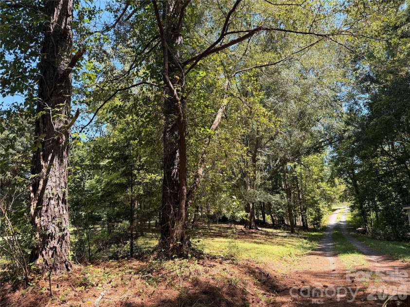 2946 Blacksburg Road, Grover, NC 28073.  MLS# CAR4408183, YatesRealty ID 46803. 