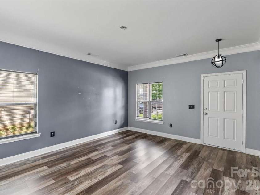 446 Tribune Drive, Charlotte, NC 28214.  MLS# CAR4412971, YatesRealty ID 46804. 