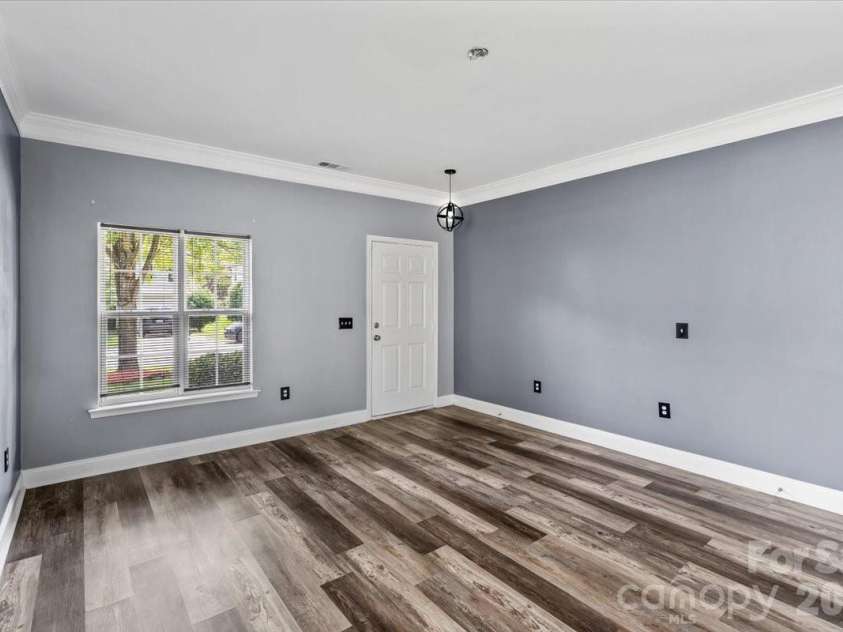 446 Tribune Drive, Charlotte, NC 28214.  MLS# CAR4412971, YatesRealty ID 46804. 
