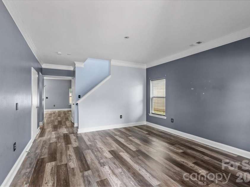 446 Tribune Drive, Charlotte, NC 28214.  MLS# CAR4412971, YatesRealty ID 46804. 