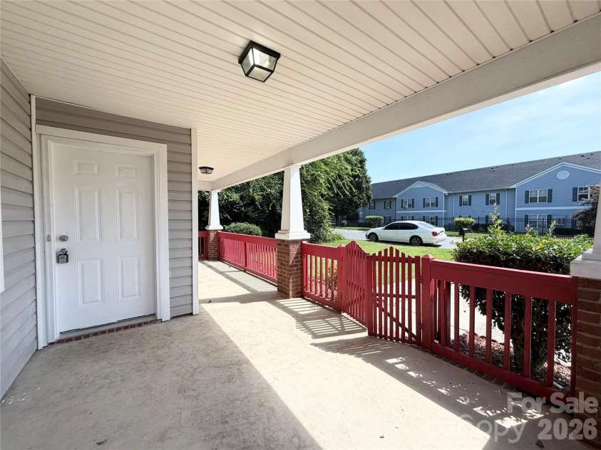 2107 Custer Street, Charlotte, NC 28216.  MLS# CAR4416781, YatesRealty ID 46809. 