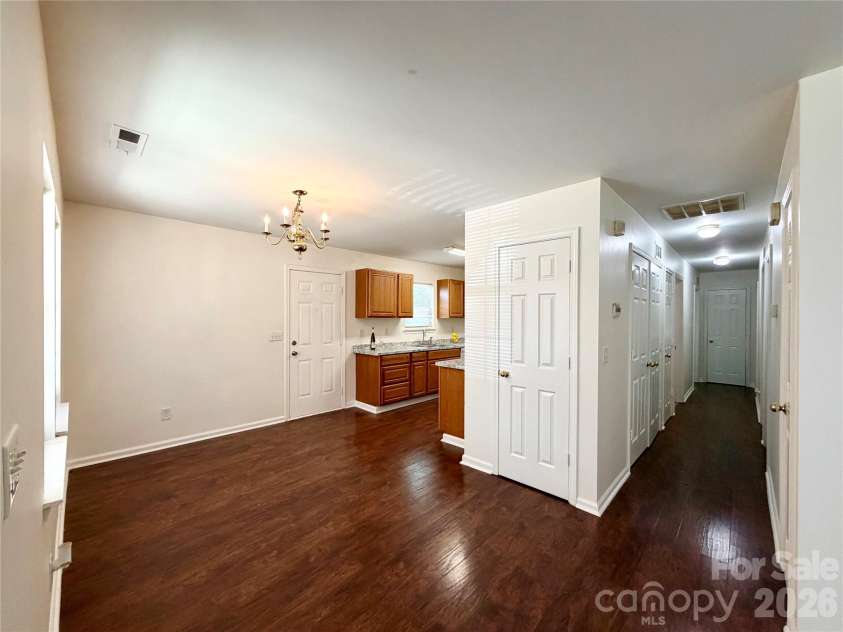 2107 Custer Street, Charlotte, NC 28216.  MLS# CAR4416781, YatesRealty ID 46809. 