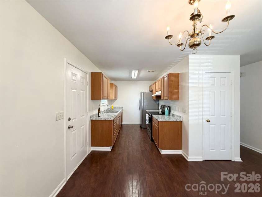 2107 Custer Street, Charlotte, NC 28216.  MLS# CAR4416781, YatesRealty ID 46809. 