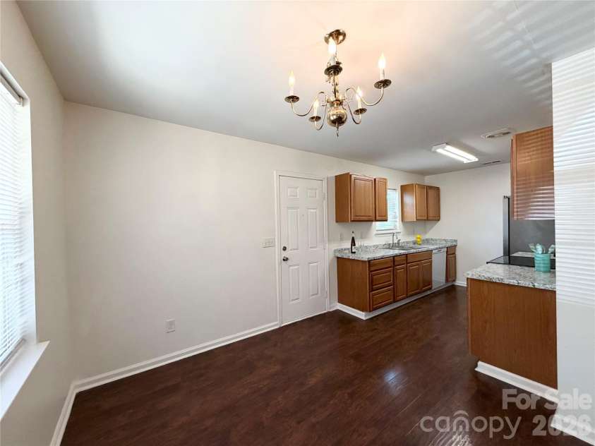 2107 Custer Street, Charlotte, NC 28216.  MLS# CAR4416781, YatesRealty ID 46809. 