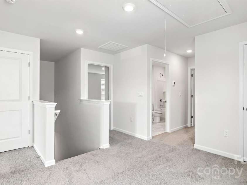 40 Providence Walk Drive, Hendersonville, NC 28792.  MLS# CAR4183458, YatesRealty ID 4681. **Picture for representation only