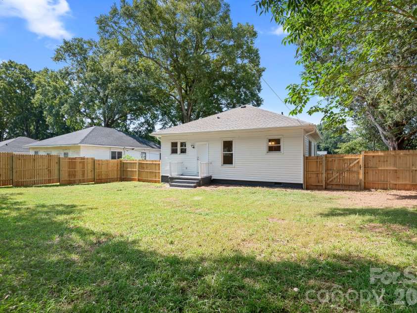104 1st Avenue, China Grove, NC 28023.  MLS# CAR4418382, YatesRealty ID 46813. 