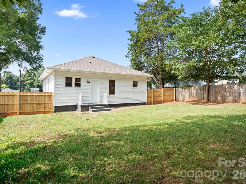 104 1st Avenue, China Grove, NC 28023.  MLS# CAR4418382, YatesRealty ID 46813. 