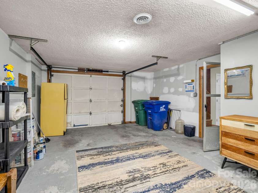177 Weston Road, Arden, NC 28704.  MLS# CAR4407557, YatesRealty ID 46814. 