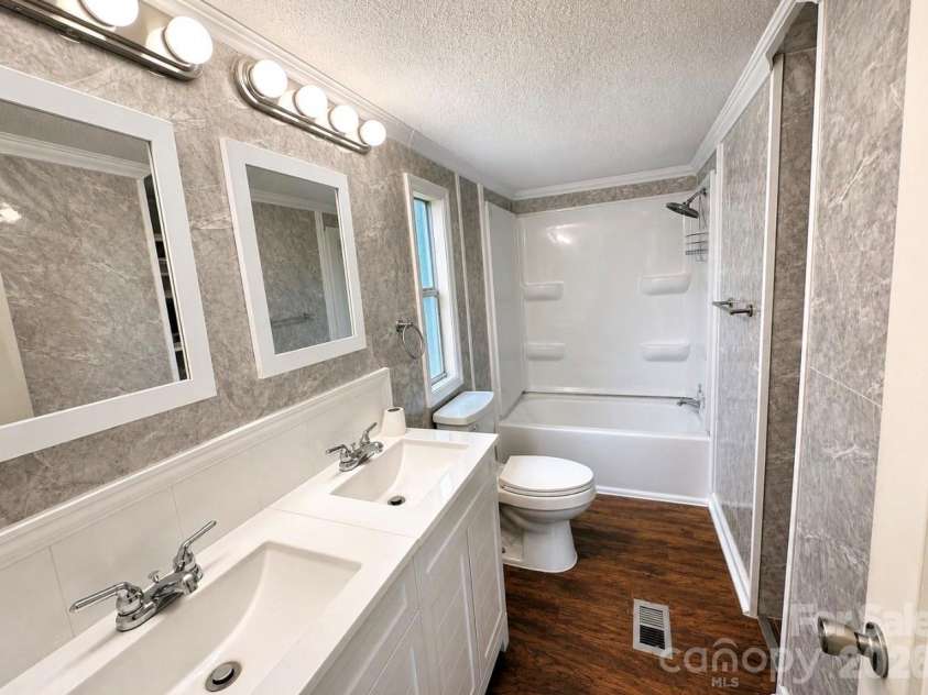2802 Sycamore Road, Jefferson, SC 29718.  MLS# CAR4417966, YatesRealty ID 46815. 