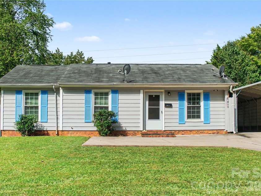 6400 Mcbride Street, Charlotte, NC 28215.  MLS# CAR4416996, YatesRealty ID 46816. 