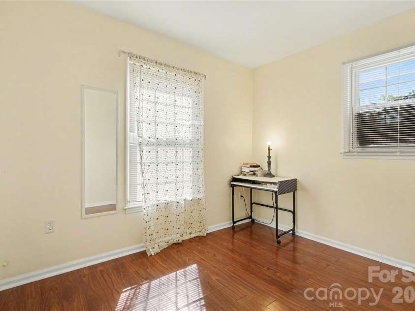 6400 Mcbride Street, Charlotte, NC 28215.  MLS# CAR4416996, YatesRealty ID 46816. 