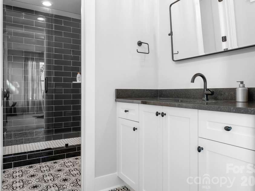14903 Laura Michelle Road, Huntersville, NC 28078.  MLS# CAR4417431, YatesRealty ID 46817. 