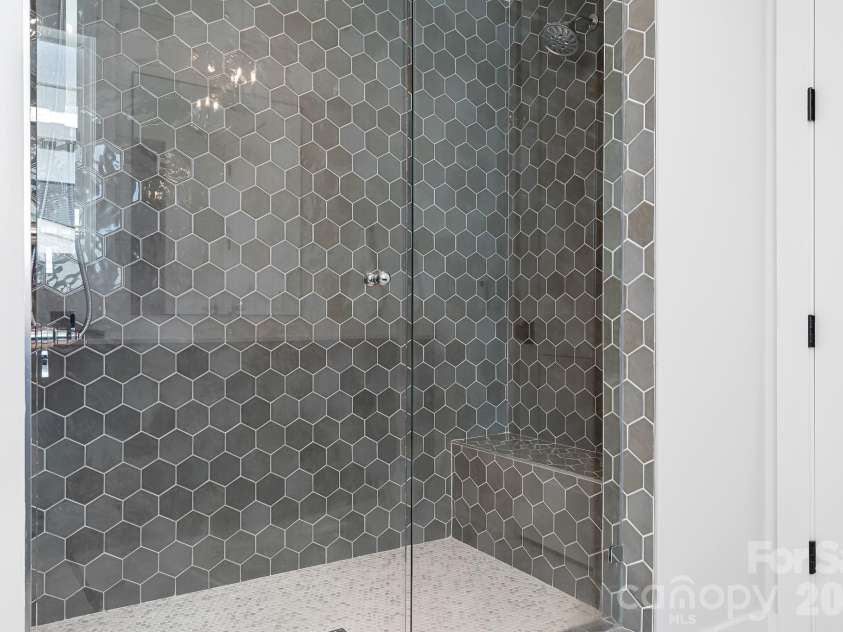 14903 Laura Michelle Road, Huntersville, NC 28078.  MLS# CAR4417431, YatesRealty ID 46817. 