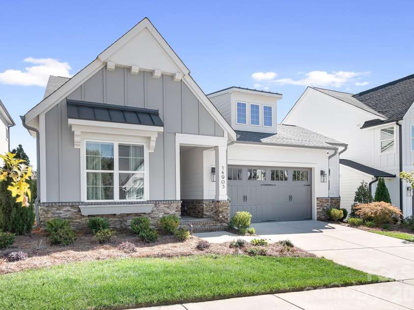 14903 Laura Michelle Road, Huntersville, NC 28078.  MLS# CAR4417431, YatesRealty ID 46817. 