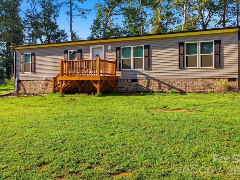 947 Jay Burke Road, Taylorsville, NC 28681.  MLS# CAR4417433, YatesRealty ID 46818. 