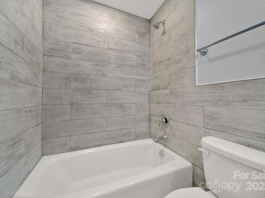 206 Hunter Street, York, SC 29745.  MLS# CAR4210279, YatesRealty ID 4682. Hall/Second Bathroom1